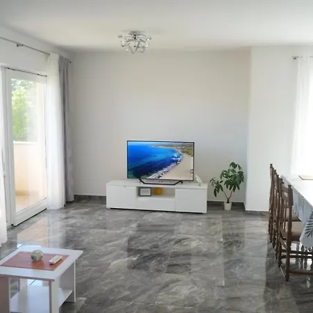 Apartment Dugo Polje Apartman